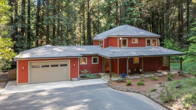 Attached, Exterior, Facade, Log Home