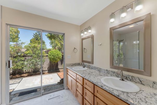 Bathroom, Dual Sink Vanities, Interior, Marble