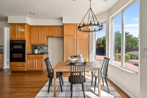 Chandelier, Dining room, Interior, Kitchen, Pendant Lights, Recessed Lighting, Wood Texture Flooring
