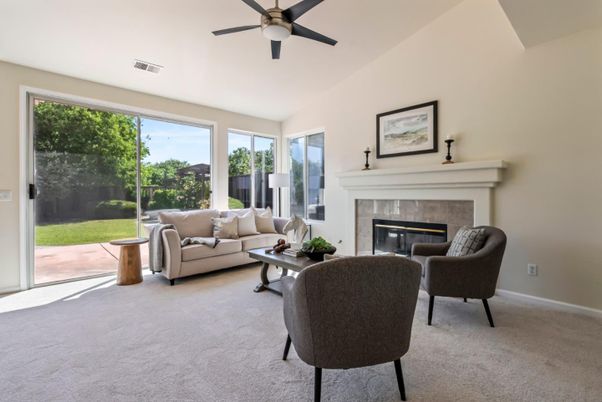 Fireplace, Interior, Living room