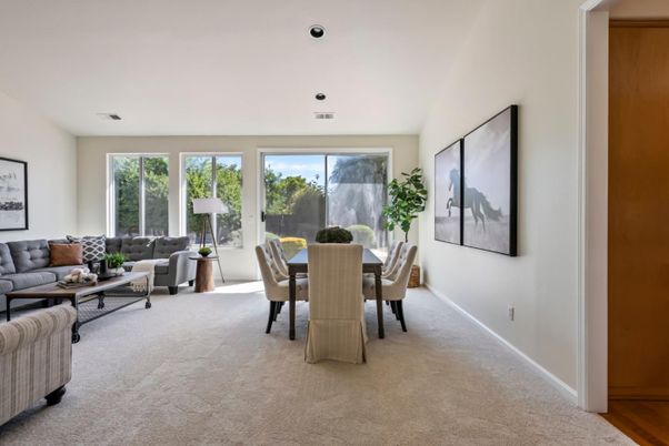 Dining room, Interior, Living room, Recessed Lighting