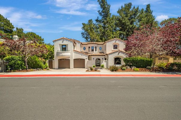 Attached, Exterior, Facade, Spanish Mediterranean