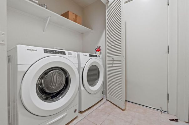 Interior, Utility Closets, Washer