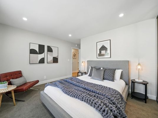 Bedroom, Interior, Recessed Lighting
