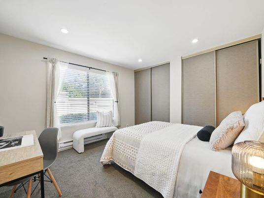Bedroom, Home Office, Interior, Recessed Lighting