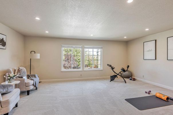 Fitness Equipment, Interior, Recessed Lighting