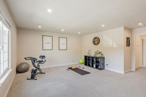 Fitness Equipment, Interior, Recessed Lighting