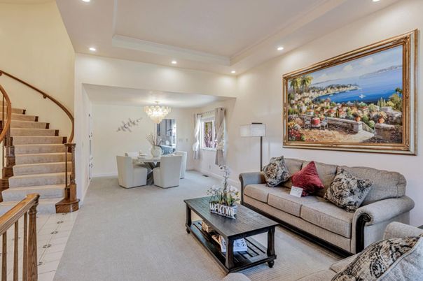 Chandelier, Dining room, Interior, Living room, Recessed Lighting