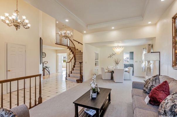 Chandelier, Dining room, Interior, Living room, Recessed Lighting