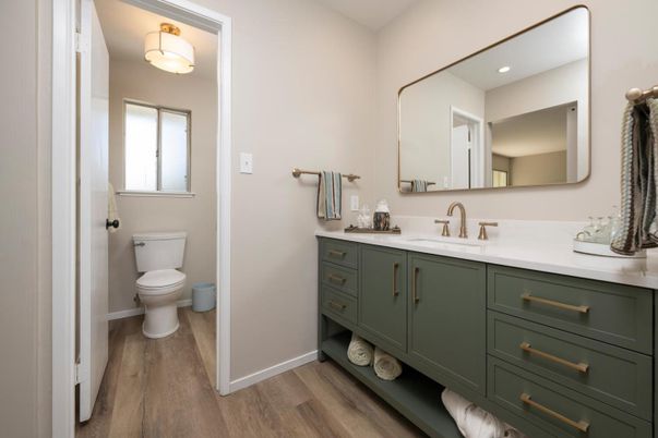 Bathroom, Dual Sink Vanities, Interior, Recessed Lighting, Wood Texture Flooring