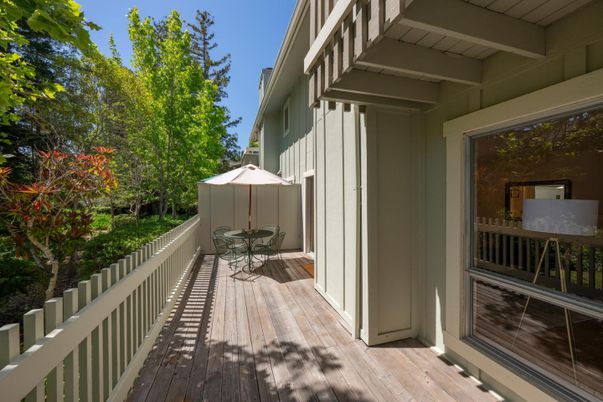 Exterior, Wood Texture Flooring