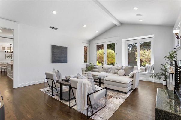 Dining room, Interior, Living room, Recessed Lighting, Wood Texture Flooring