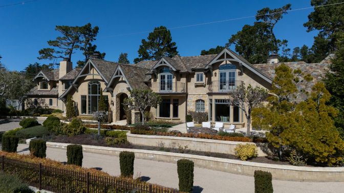 Exterior, Facade, French Provincial