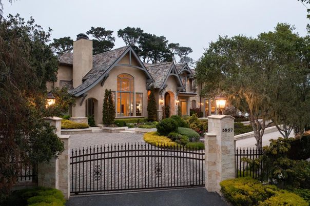 Exterior, Facade, French Provincial