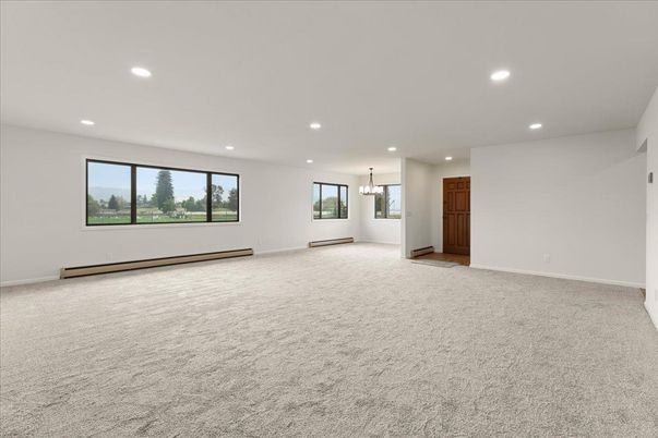 Empty room, Interior, Pendant Lights, Recessed Lighting