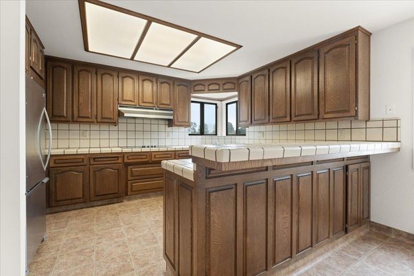 Interior, Kitchen, Tile Countertops