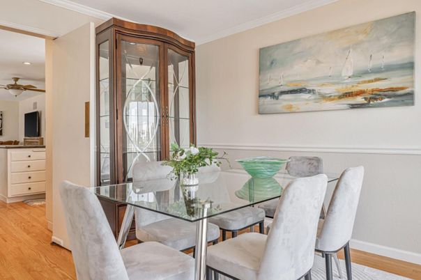 Dining room, Interior, Recessed Lighting, Wood Texture Flooring