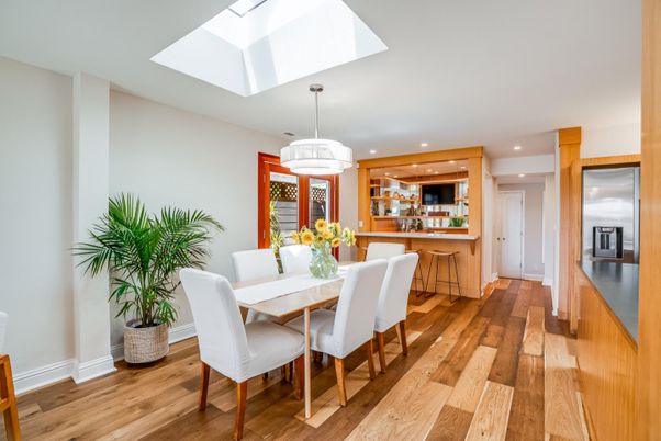 Dining room, Interior, Pendant Lights, Recessed Lighting, Wood Texture Flooring