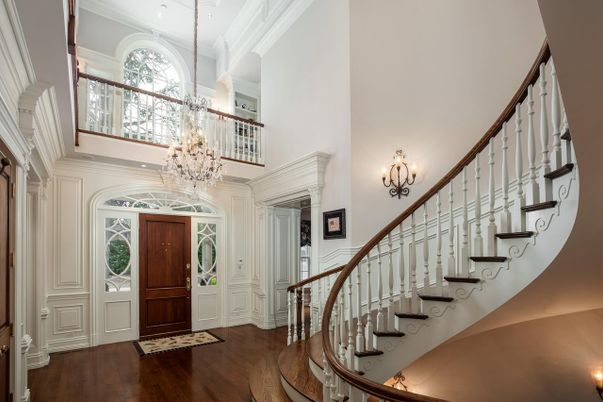 Chandelier, Interior, Wood Texture Flooring
