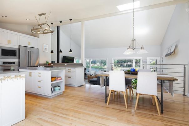 Dining room, Interior, Kitchen, Pendant Lights, Recessed Lighting, Stainless Steel Appliances, Wood Texture Flooring