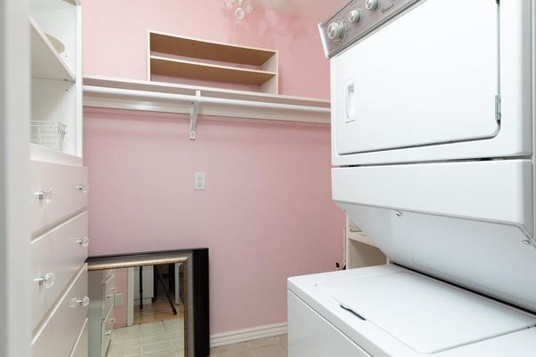 Interior, Utility Closets, Washer