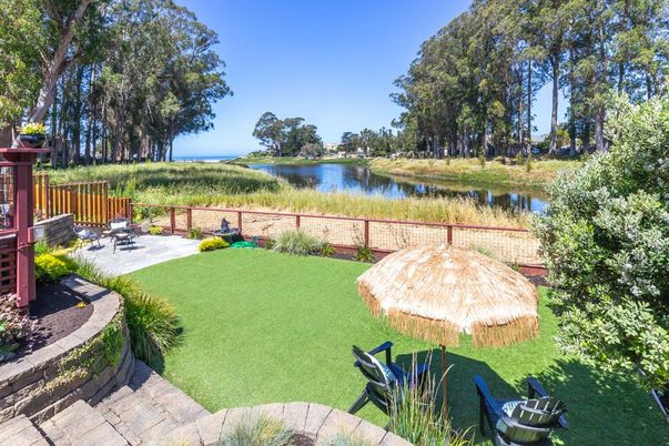 Backyard, Exterior, Water