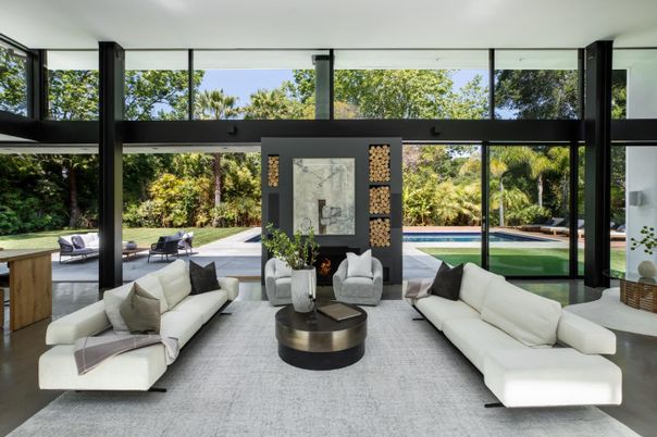 Fireplace, Interior, Living room