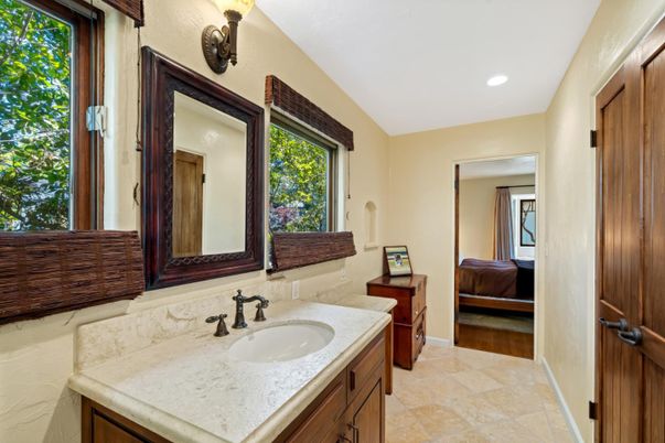 Bathroom, Bedroom, Interior, Recessed Lighting