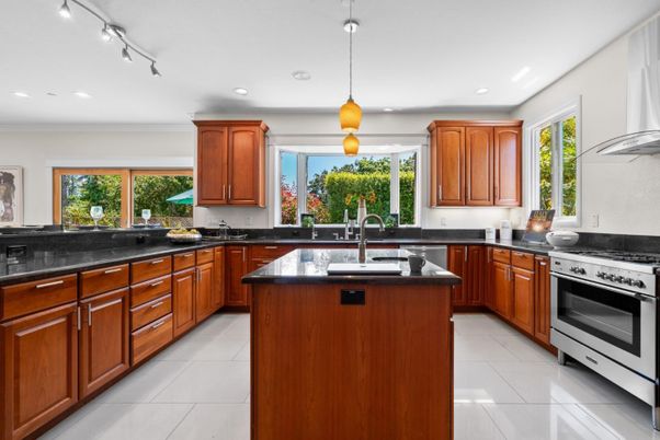 Interior, Kitchen, Pendant Lights, Recessed Lighting, Stainless Steel Appliances