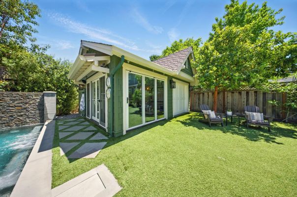 Backyard, Exterior, Pool