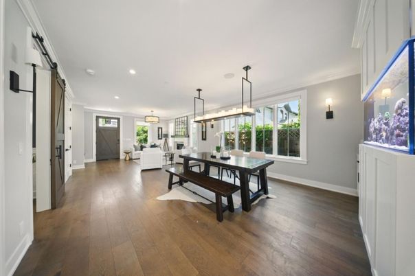 Dining room, Interior, Living room, Pendant Lights, Recessed Lighting, Wood Texture Flooring