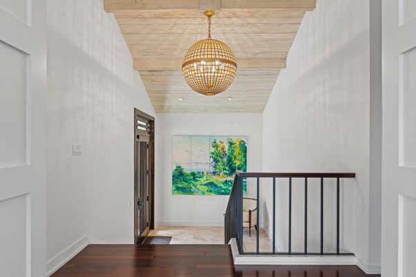 Interior, Pendant Lights, Wooden Ceilings, Wood Texture Flooring