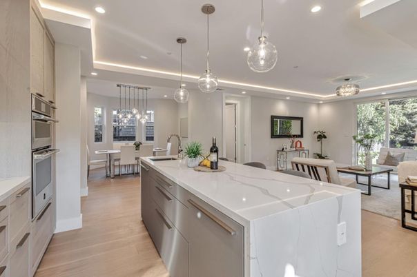Dining room, Interior, Kitchen, Pendant Lights, Recessed Lighting, Wood Texture Flooring