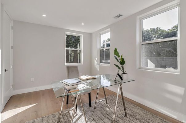 Home Office, Interior, Recessed Lighting, Wood Texture Flooring