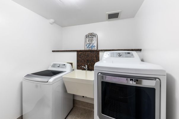 Interior, Washer