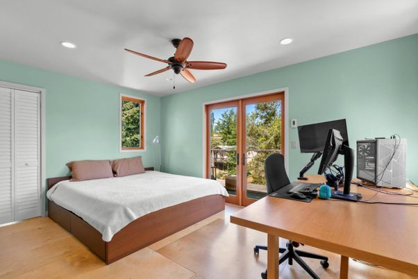 Bedroom, Home Office, Interior, Recessed Lighting, Wood Texture Flooring