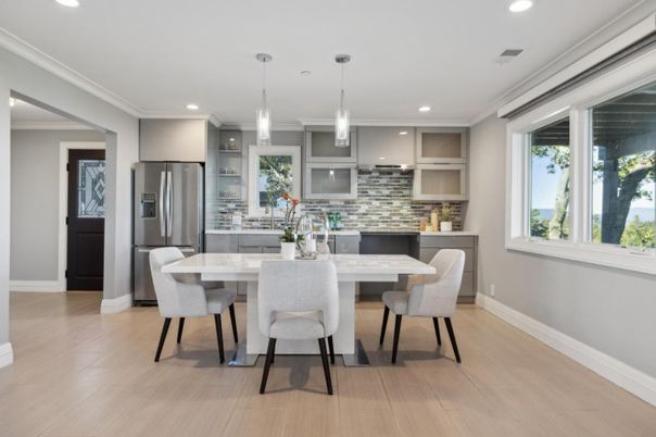 Dining room, Interior, Kitchen, Pendant Lights, Recessed Lighting, Stainless Steel Appliances, Wood Texture Flooring