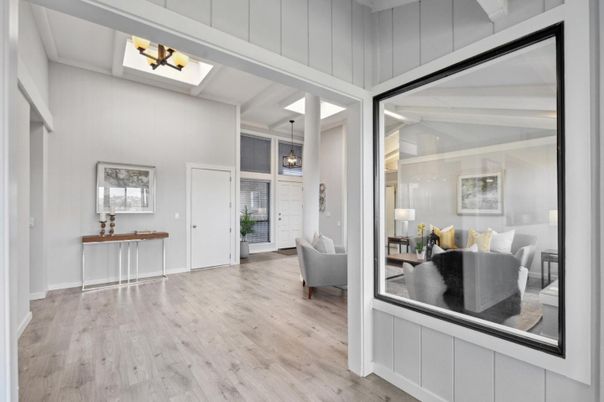Interior, Pendant Lights, Wood Texture Flooring