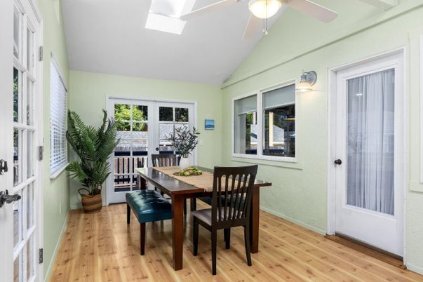 Dining room, Interior, Wood Texture Flooring