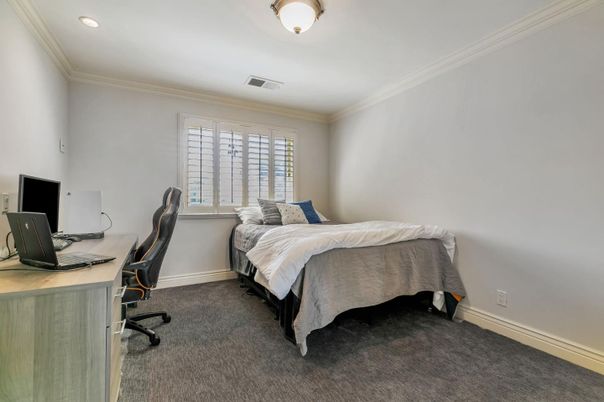 Bedroom, Home Office, Interior, Recessed Lighting