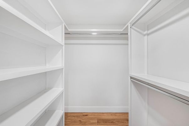 Interior, Walk-in Closets, Wood Texture Flooring
