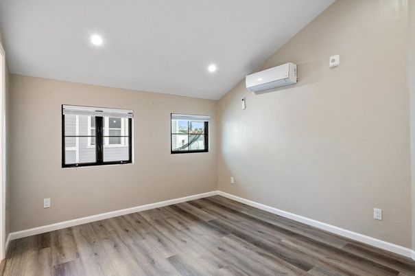 Empty room, Interior, Recessed Lighting, Wood Texture Flooring