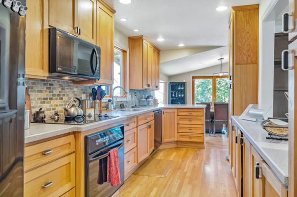 Interior, Kitchen, Pendant Lights, Recessed Lighting, Wood Texture Flooring