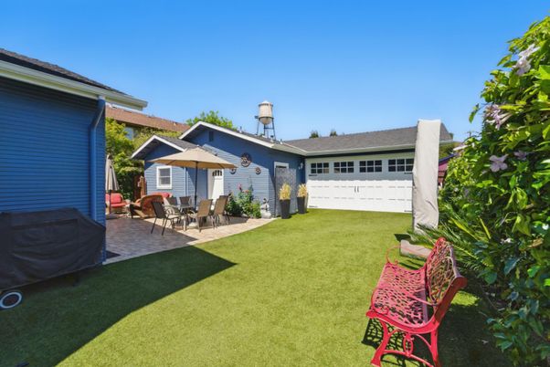 Backyard, Detached Garage, Exterior