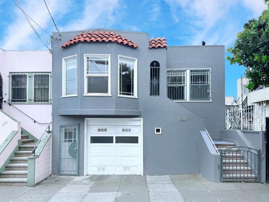 Attached, Exterior, Facade, Spanish Mediterranean