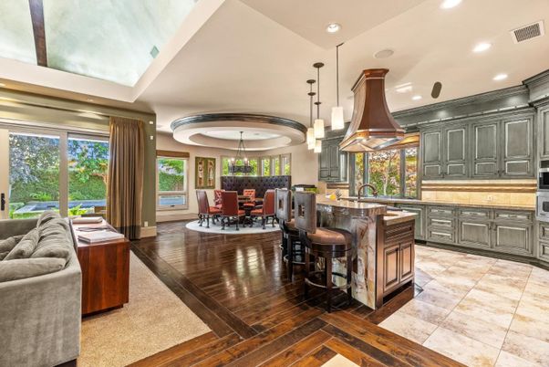 Dining room, Interior, Kitchen, Pendant Lights, Recessed Lighting, Wood Texture Flooring