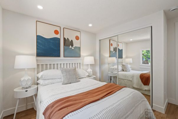 Bedroom, Interior, Recessed Lighting, Wood Texture Flooring