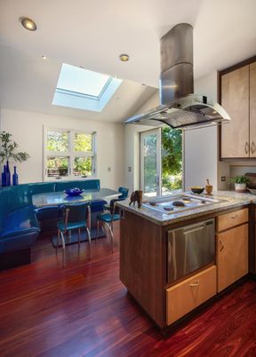Dining room, Interior, Kitchen, Recessed Lighting, Stainless Steel Appliances, Wood Texture Flooring