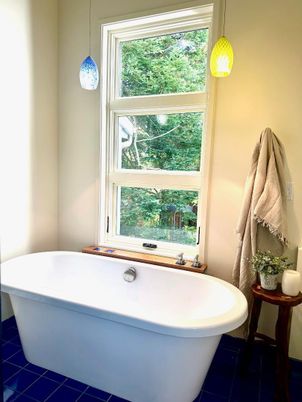 Bathroom, Free Standing Baths, Interior, Pendant Lights