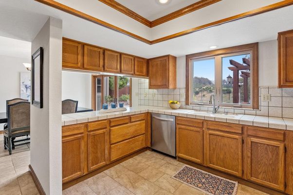 Dining room, Interior, Kitchen, Recessed Lighting, Stainless Steel Appliances, Tile Countertops